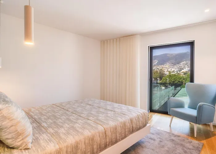 Renala II - Apart, With Pool, By Pausa H. Rentals *